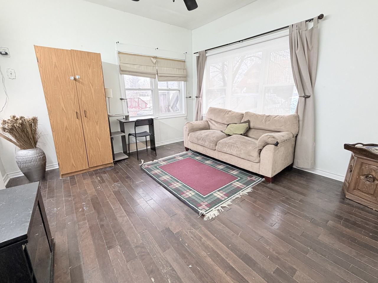 337 Maxwell St - Photo 2 of 12