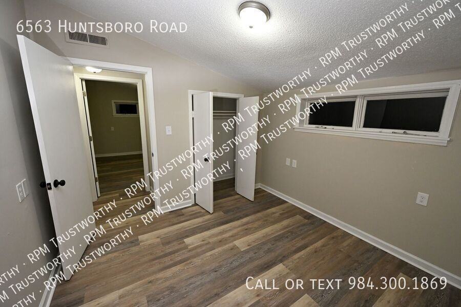 6563 Huntsboro Rd - Photo 6 of 13