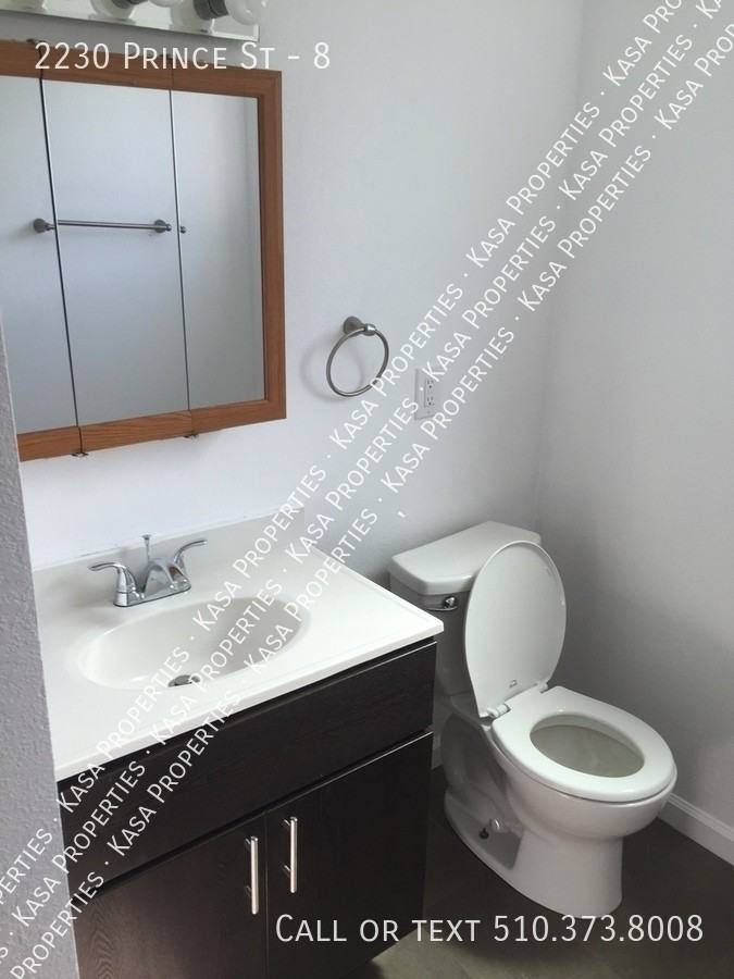 2230 Prince St - Photo 7 of 11