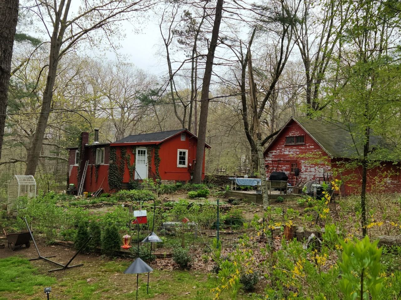 480 Maupas Rd #4 - Photo 2 of 19