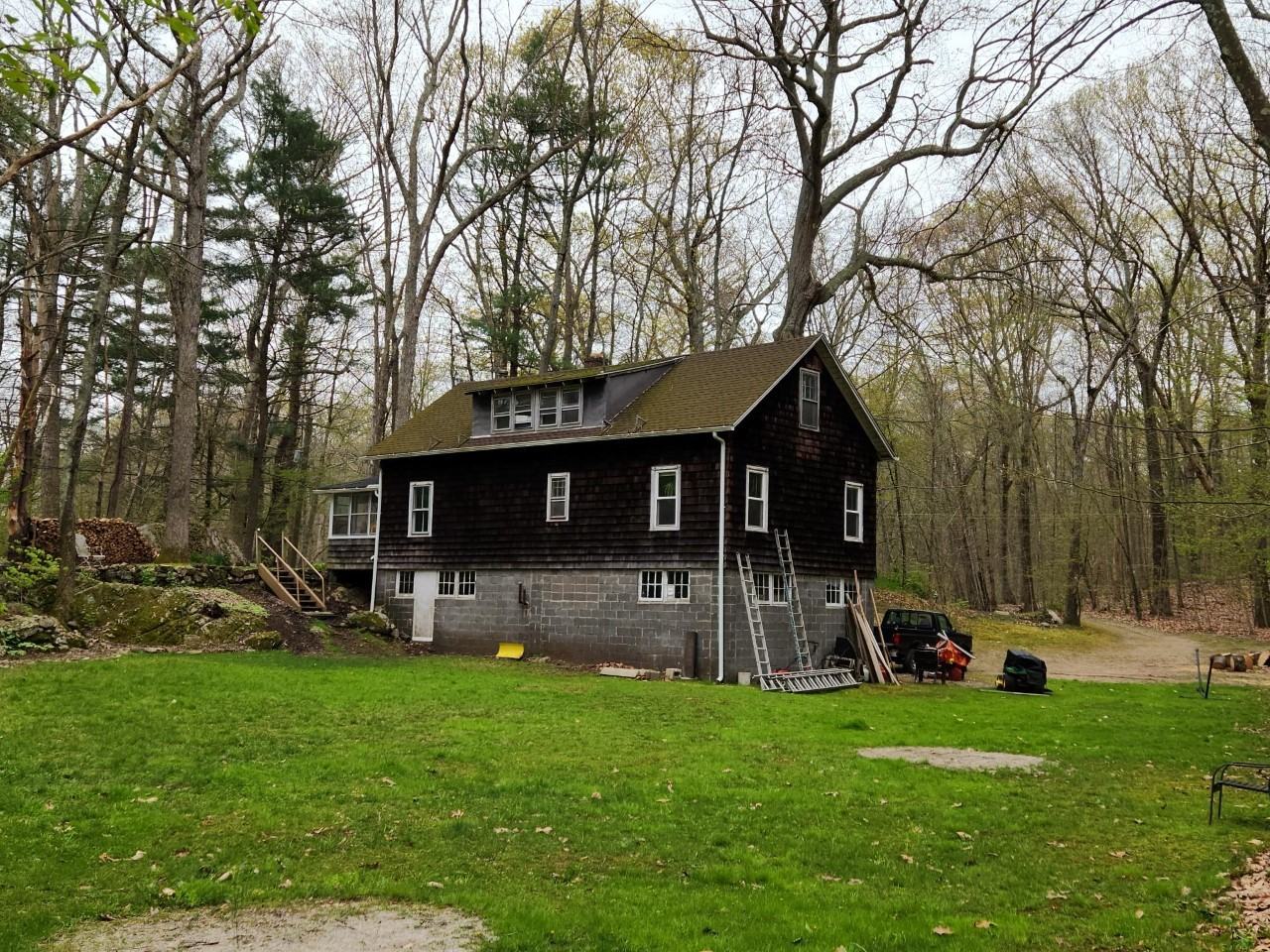 480 Maupas Rd #4 - Photo 5 of 19