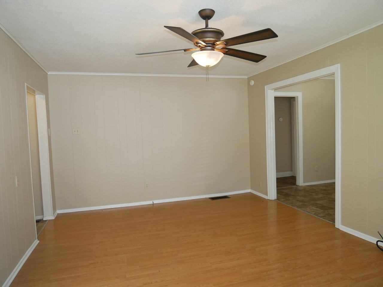 1511 N 39th St - Photo 2 of 14