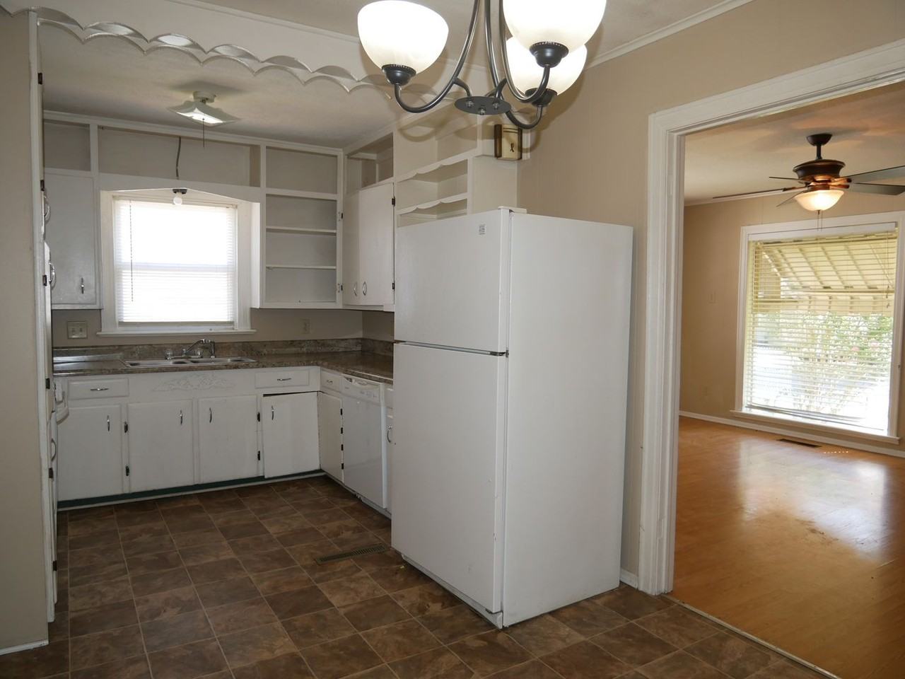 1511 N 39th St - Photo 7 of 14