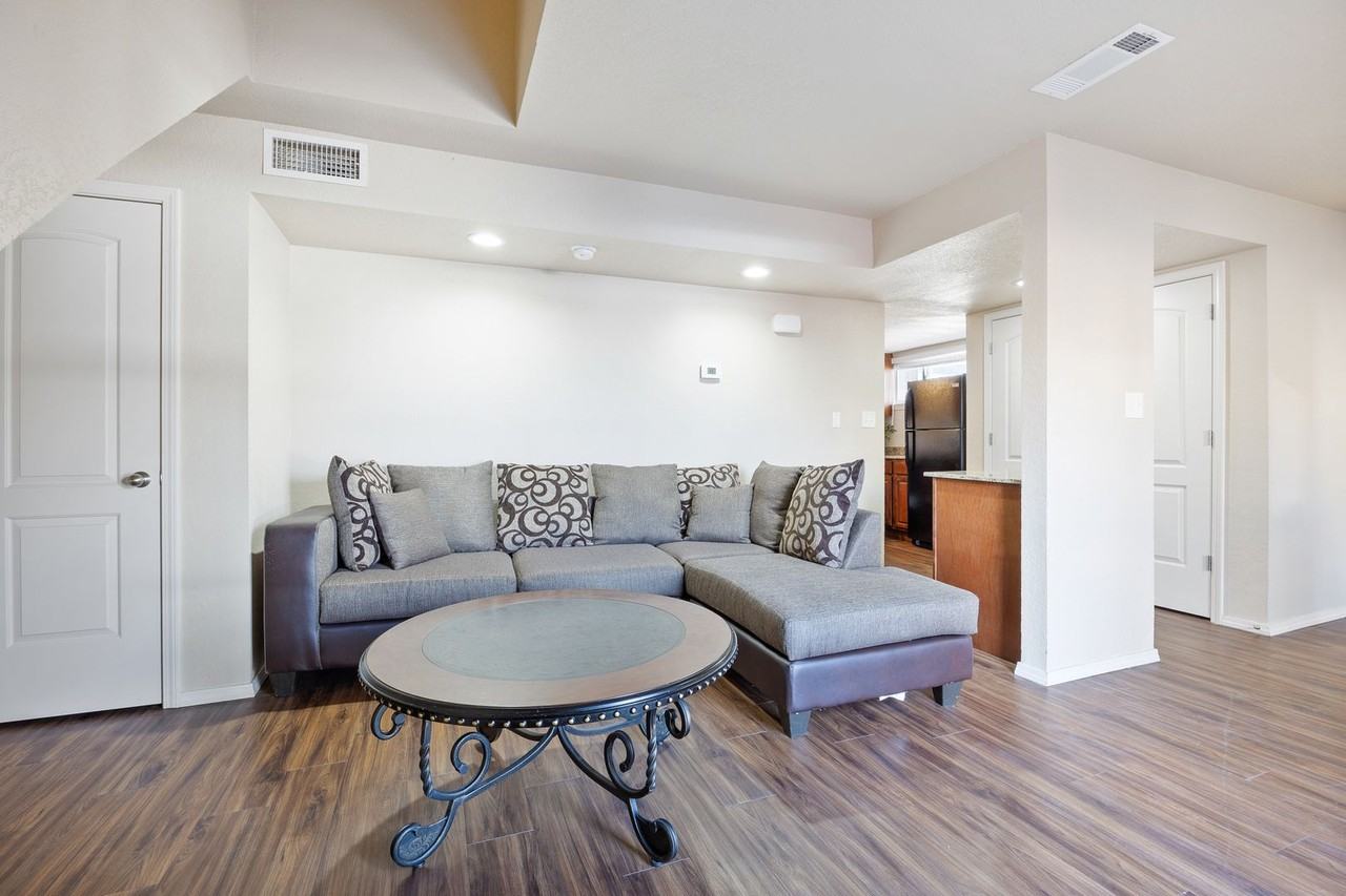 2921 Old Greenwood Rd Bldg 2 #24 - Photo 3 of 18