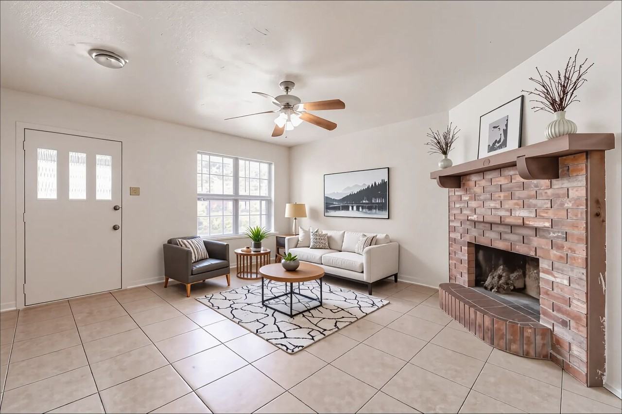 6826 Jackson St - Photo 3 of 13