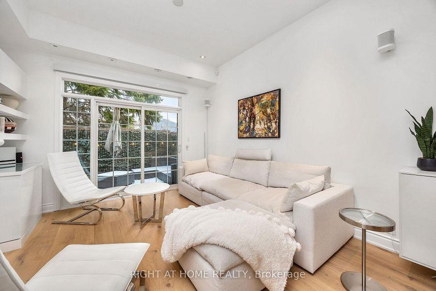 1011 Dundas Street East - Photo 2 of 17