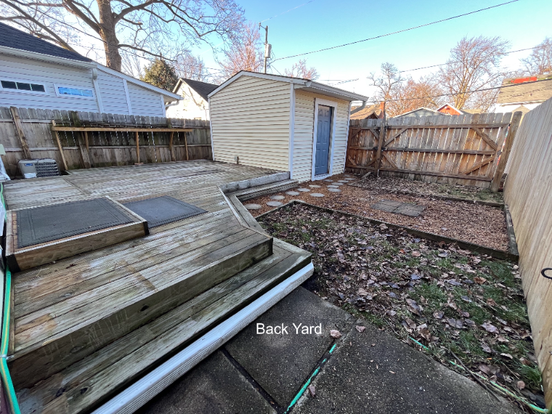 1636 Hoyt Ave - Photo 3 of 20