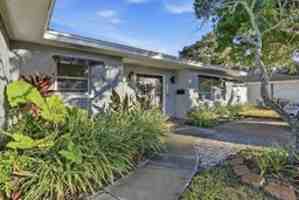 featured image of 725 Patricia Ave