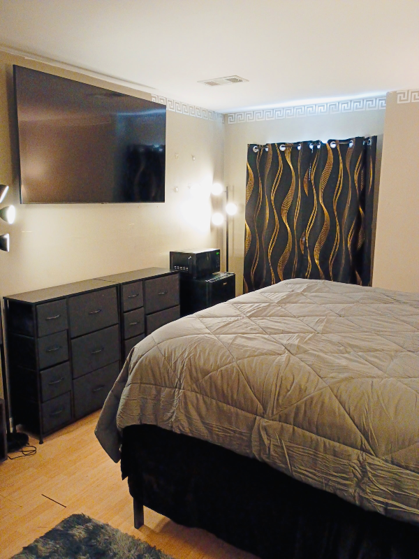 594 Windchase Ln - Photo 3 of 12