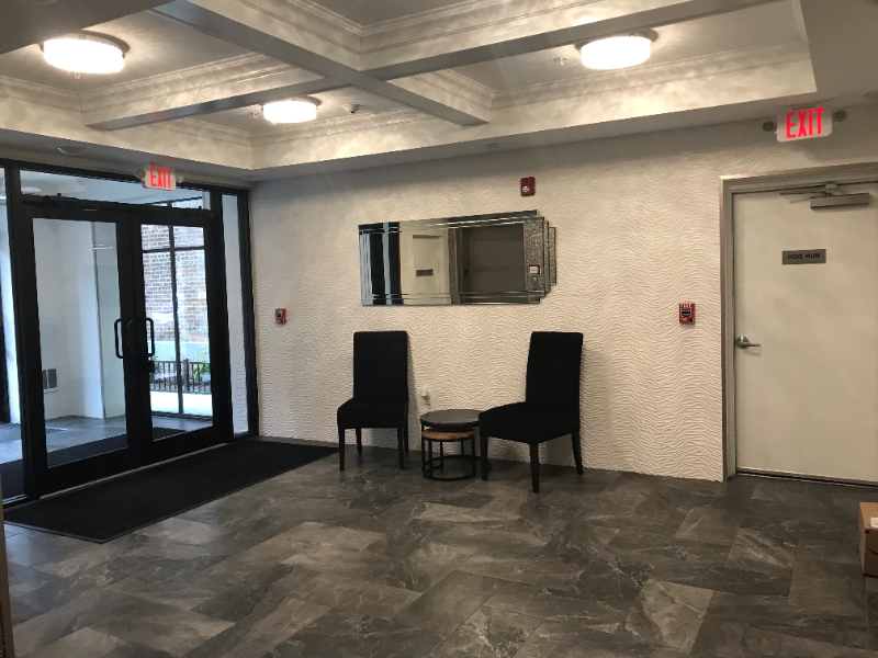 430 52nd St #405 - Photo 2 of 10