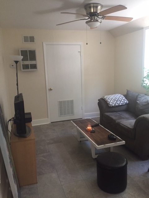 717 E 6th Ave #717 - Photo 7 of 13