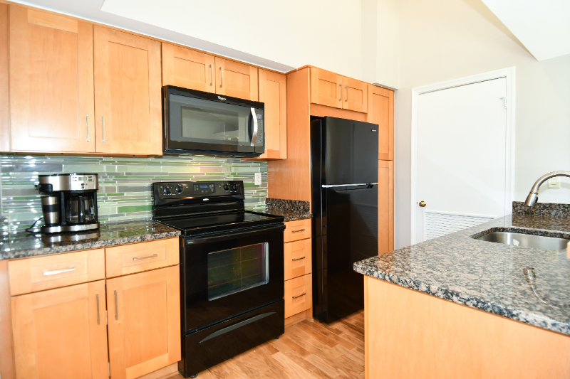 4520 28th Rd S #F - Photo 4 of 20