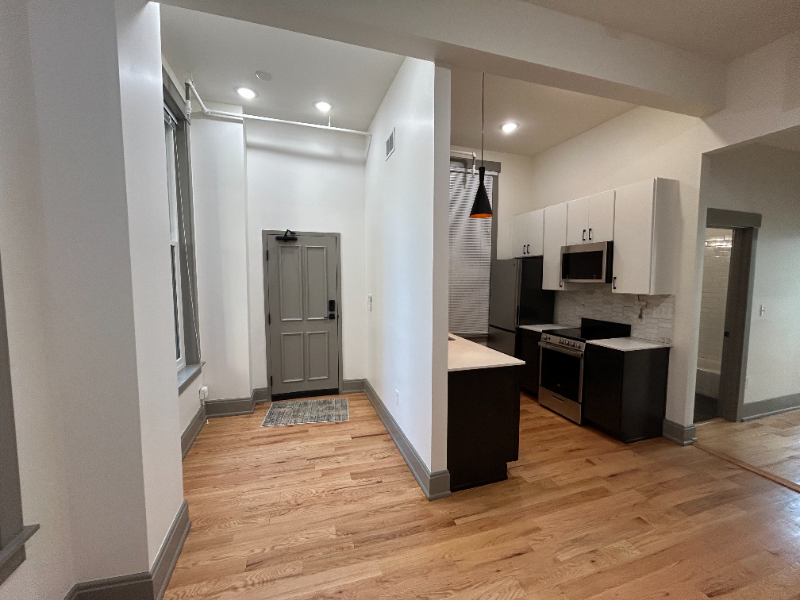 1725 Elm St #11 - Photo 5 of 14