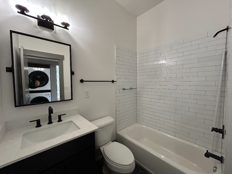 1725 Elm St #11 - Photo 7 of 14