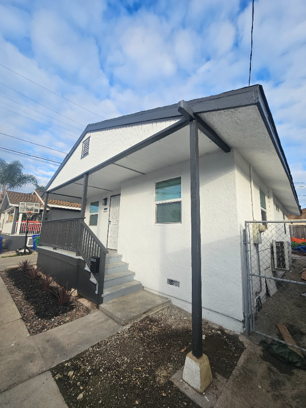 3728 Franklin Ave - Photo 3 of 14