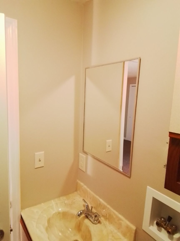 959 Lancaster St - Photo 3 of 11