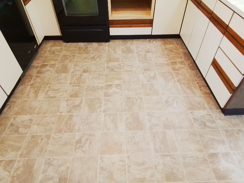 959 Lancaster St - Photo 5 of 11