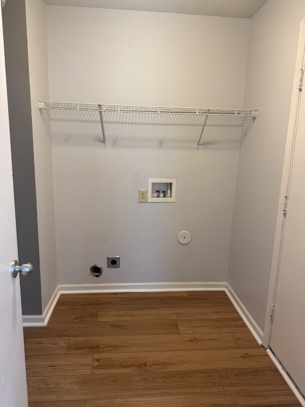 4476 Norfleet St - Photo 7 of 17