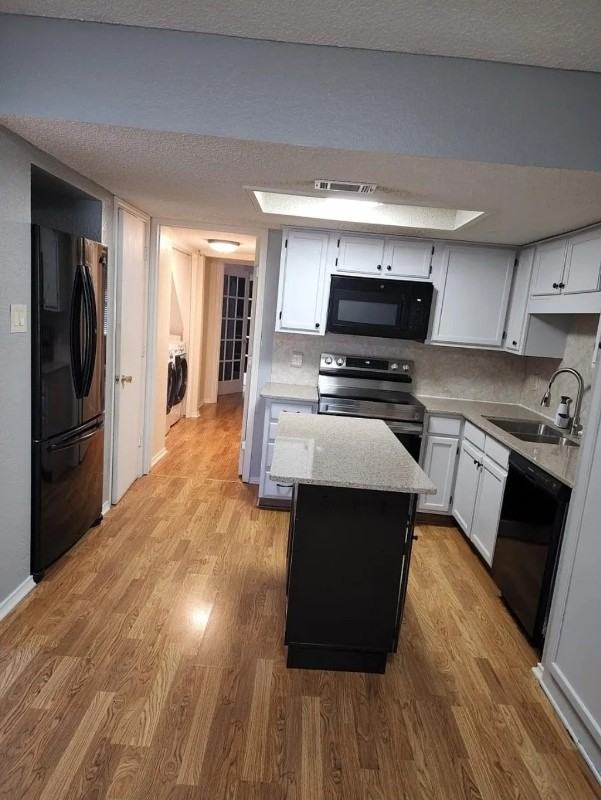 2708 London Ct - Photo 4 of 10