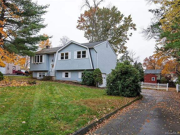 7 Black Birch Rd - Photo 2 of 21