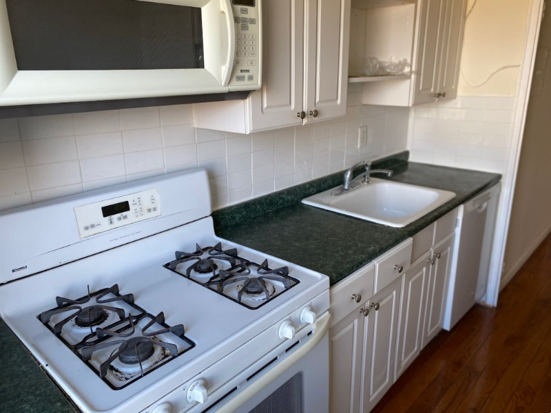 201 Saint Pauls Ave #2 - Photo 5 of 9