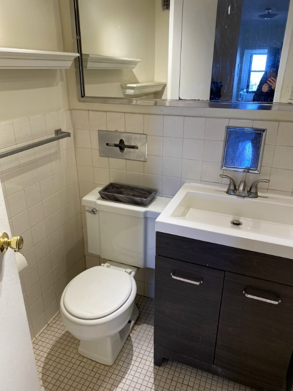 201 Saint Pauls Ave #2 - Photo 6 of 9