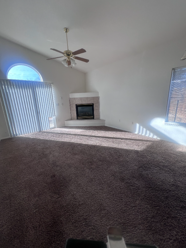 4712 Solar Dr - Photo 3 of 8