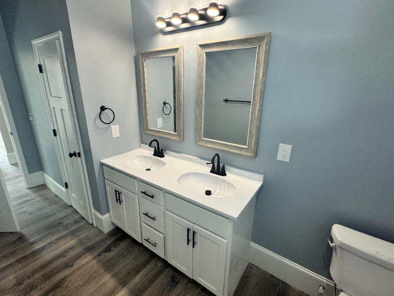 144 Walnut St - Photo 5 of 11