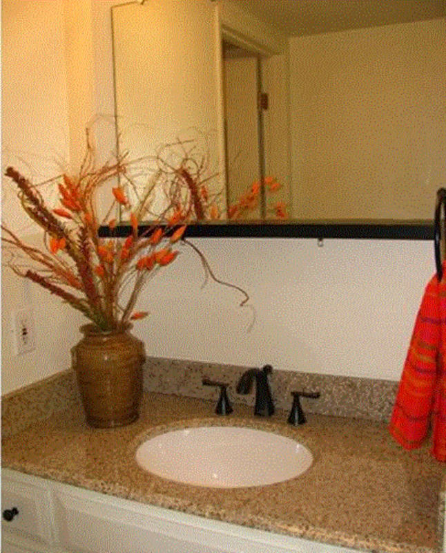 2370 Fleming Dr - Photo 5 of 6