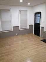 914 Chestnut St #A - Photo 1 of 1