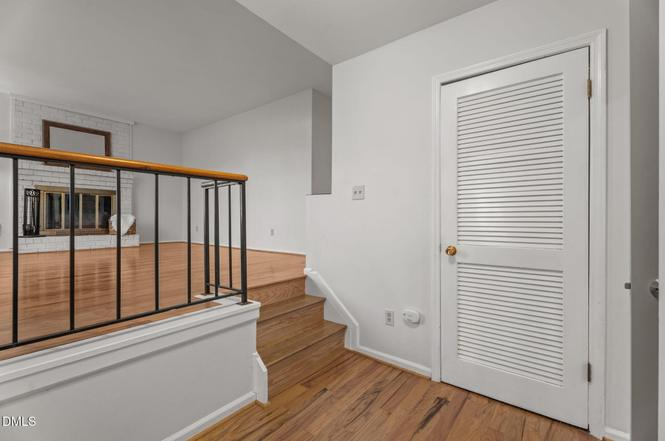 703 Brookgreen Dr - Photo 3 of 19