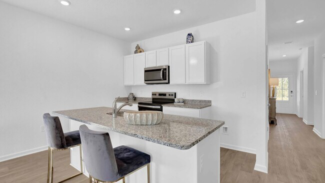 13634 Logan Pl - Photo 5 of 12