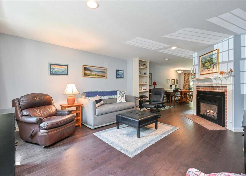 33 West Rd #6B - Photo 3 of 16