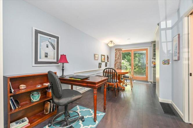 33 West Rd #6B - Photo 5 of 16