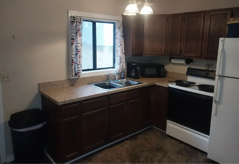 1014 Greenville Hwy #A - Photo 5 of 6