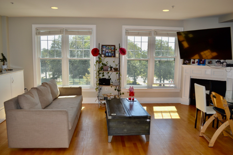 1306 Columbia Rd #4E - Photo 2 of 18