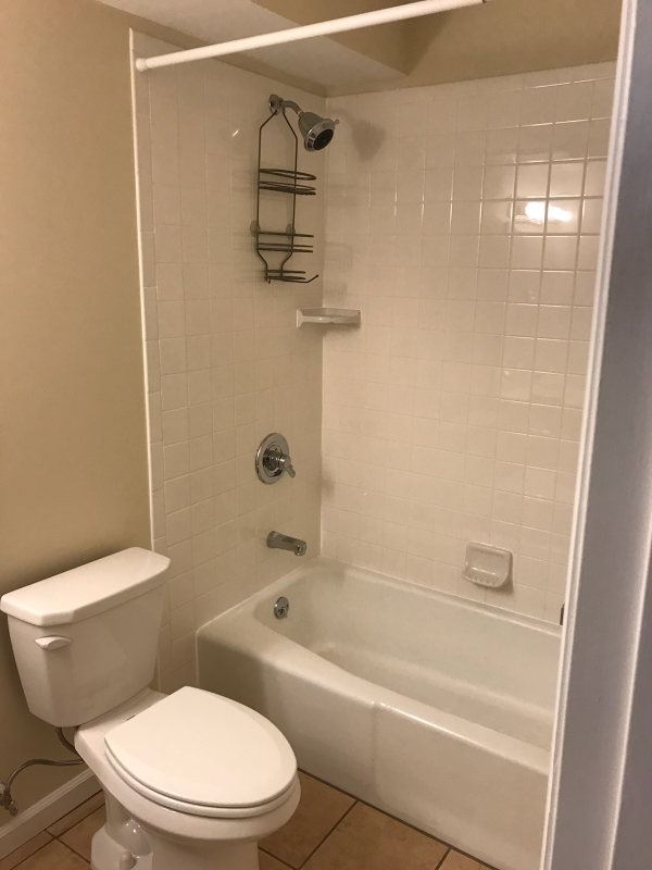 422 Aylesford Pl #6 - Photo 3 of 9