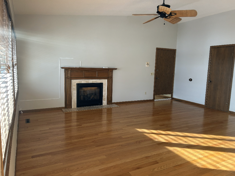 401 Walnut Ave #201 - Photo 3 of 20