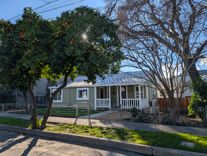 1440 2nd Ave - Photo 2 of 7