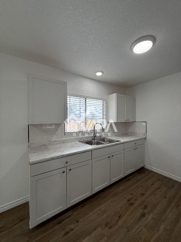 8134 Whistler - Photo 6 of 18