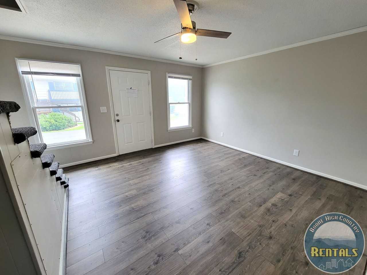 243 Bamboo Road - Photo 2 of 31