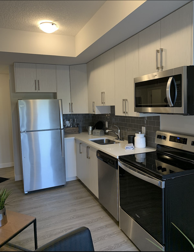 7885 Macleod Trail SW - Photo 7 of 50