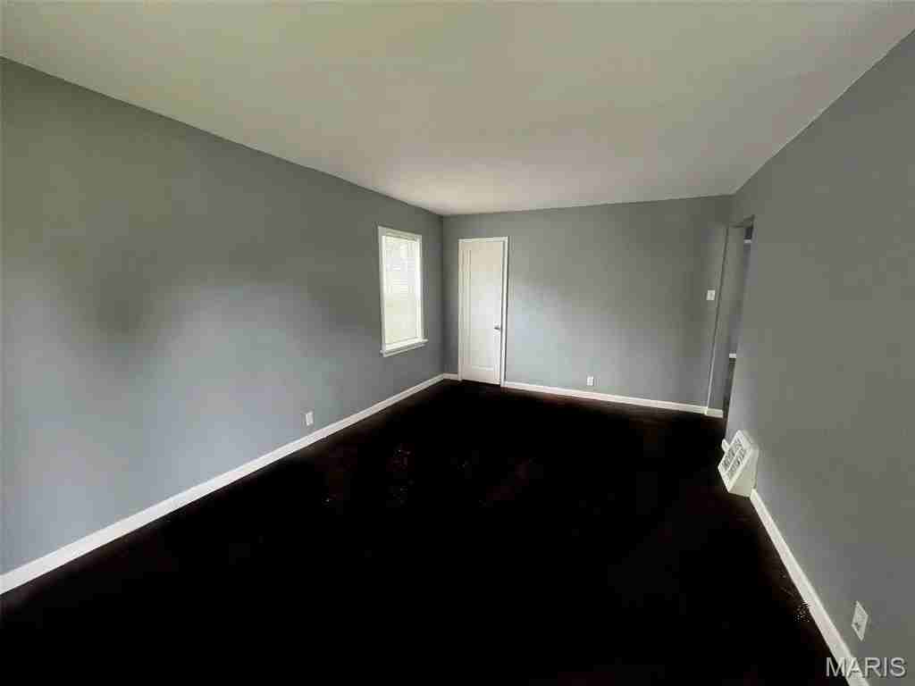 853 Nassau Dr #NA - Photo 2 of 6