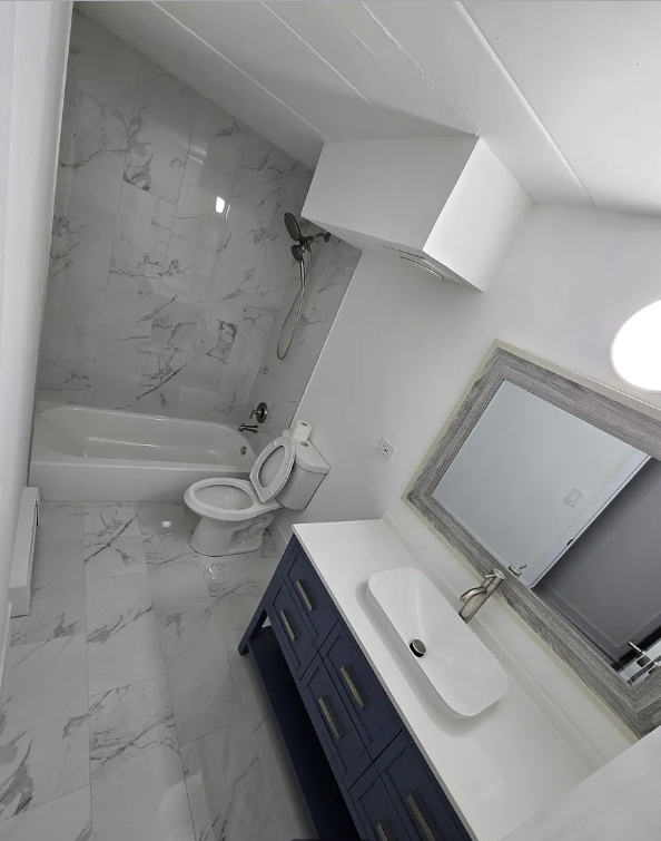 9S280 Nantucket Dr #E - Photo 4 of 18