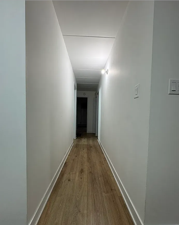 9S280 Nantucket Dr #E - Photo 6 of 18