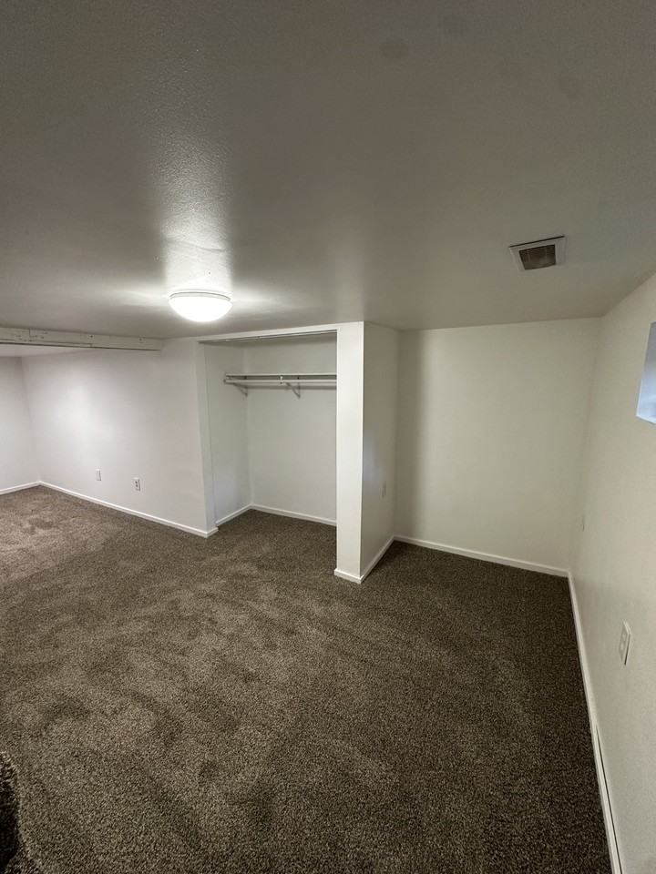 2018 N Cincinnati St - Photo 7 of 31