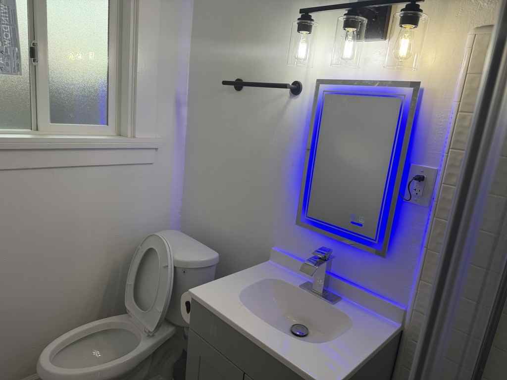 2329 Oregon Dr #1 - Photo 5 of 16