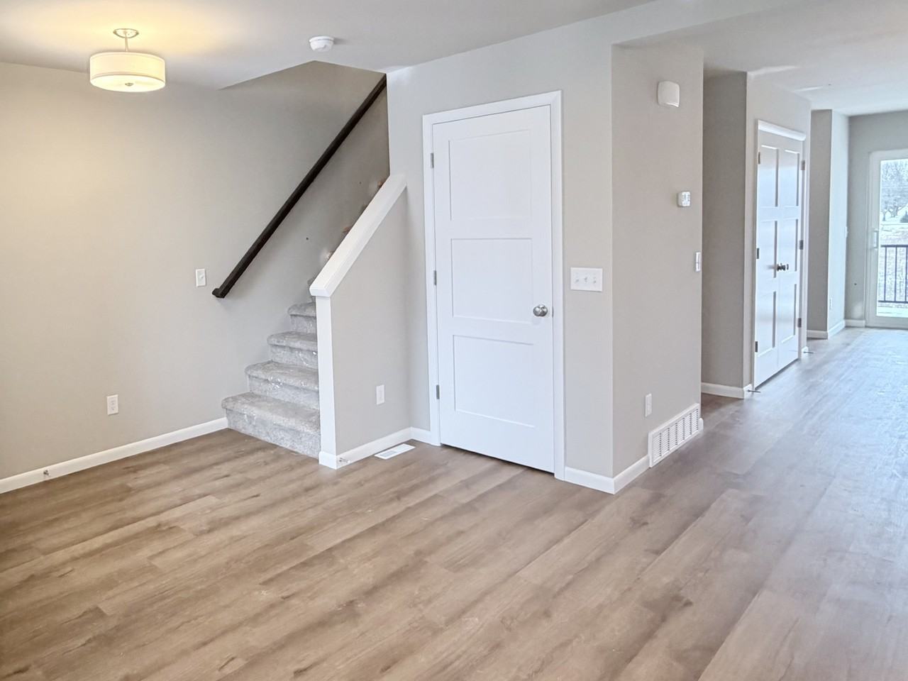 10120 Mosaic Way #NA - Photo 7 of 20