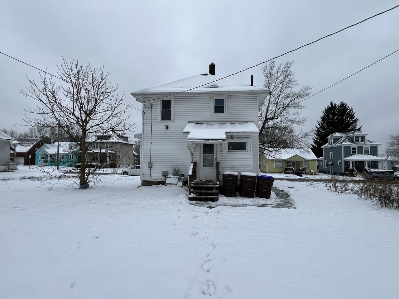 769 Sherman Ave #NA - Photo 3 of 20