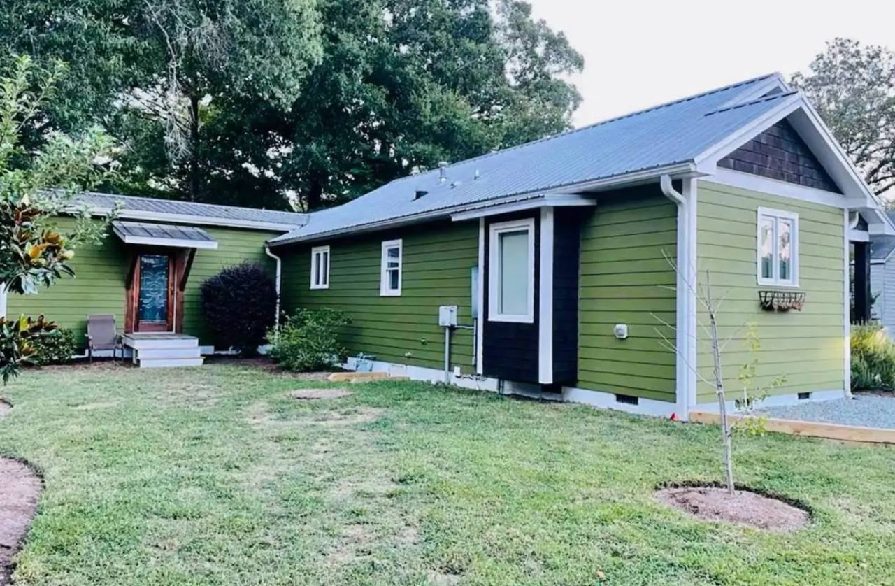 501 E Poplar Ave #NA - Photo 3 of 13